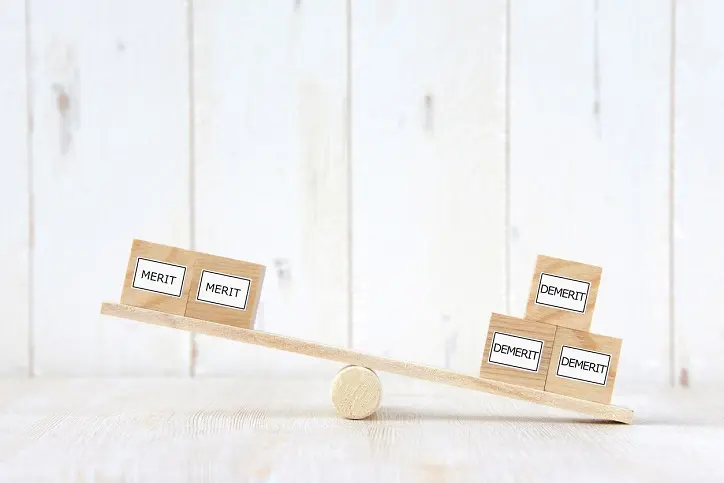 勤怠管理システム導入のメリット・デメリット