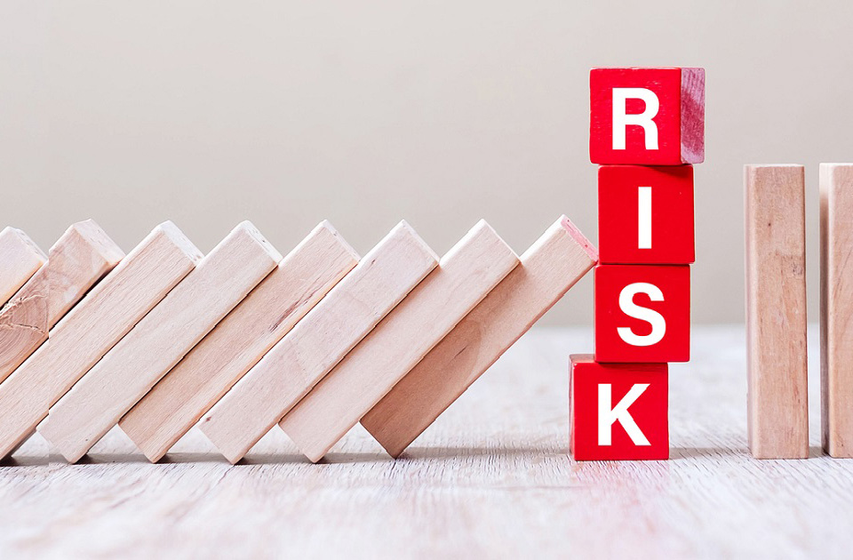 働き方改革による残業時間の上限規制、違反リスクはあるのか？企業の対応策