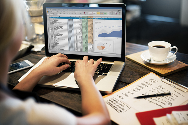請求書をEXCELで作成するプロセスと注意点を徹底解説！
