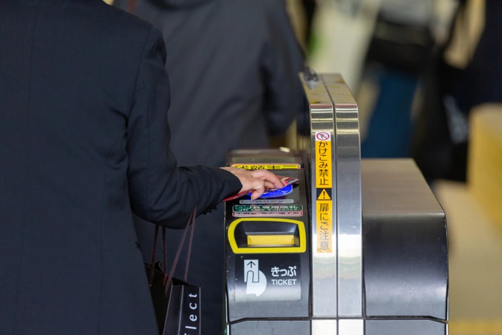 交通費精算にICカードを活用するには？メリットや経費申請の方法を解説