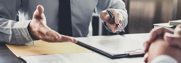 コンサルティング料に使う勘定科目は？仕訳例や注意点を解説